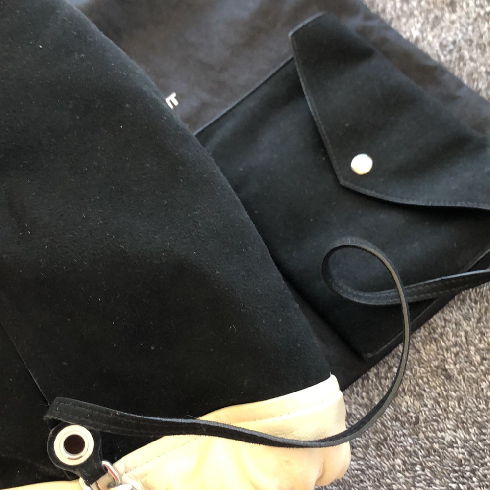 Saint Laurent Bucket Bag - Picture 8 of 8